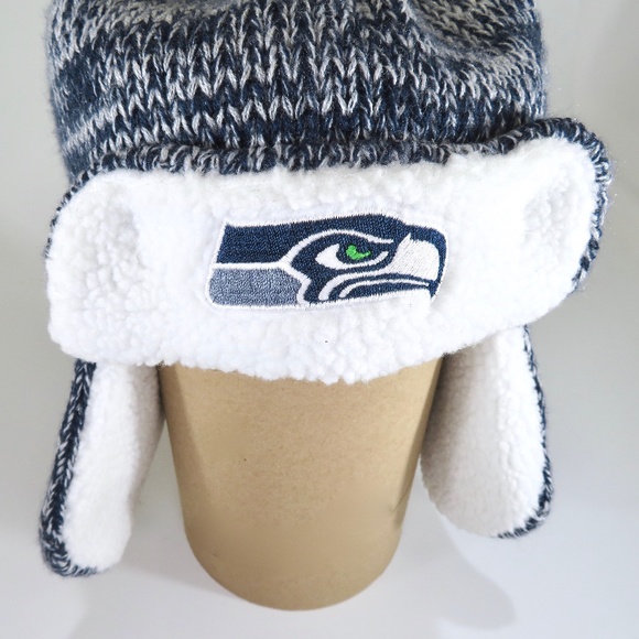 Seahawk NFL Knit Cap with Ear Flaps Fleece Reebok - Picture 5 of 8